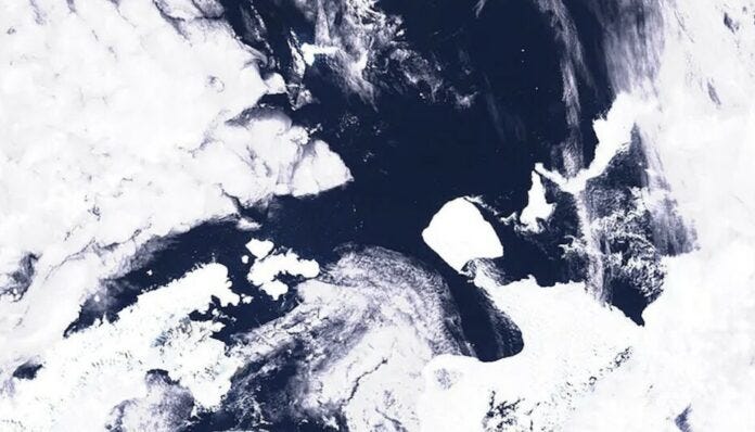 O maior iceberg do mundo começa a se mover pela primeira vez em décadas na Antártica. O maior iceberg do mundo começa a se mover pela primeira vez em décadas na Antártica.