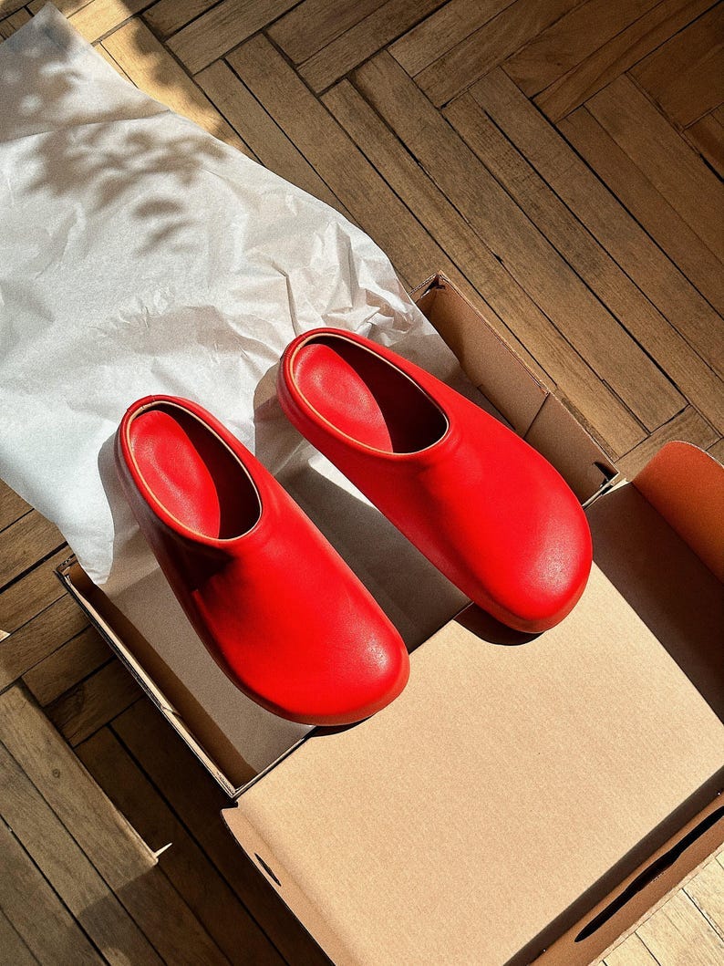 Red shoes, Shoe woman, Red barefoot shoes, Red barefoot clogs, Red slippers, Red summer shoes, Custom clogs, Handmade clogs image 4