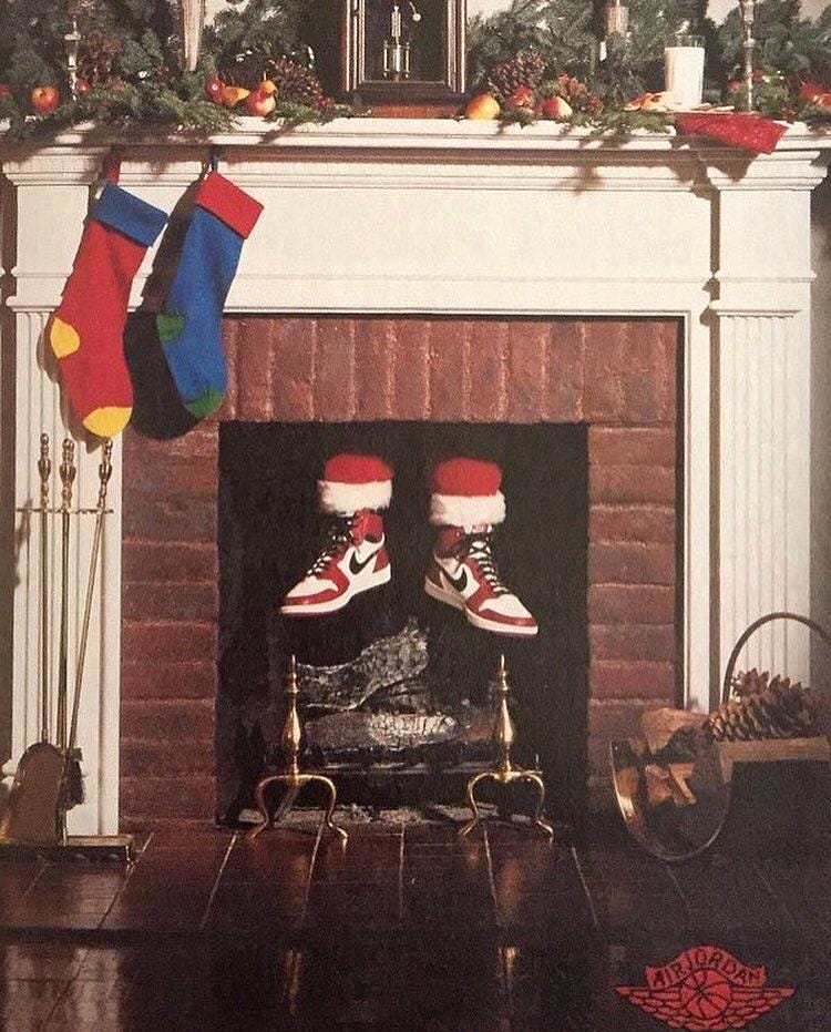 r/streetwear - Original 1985 Jordan #Christmas ad. Santa’s on fleek.