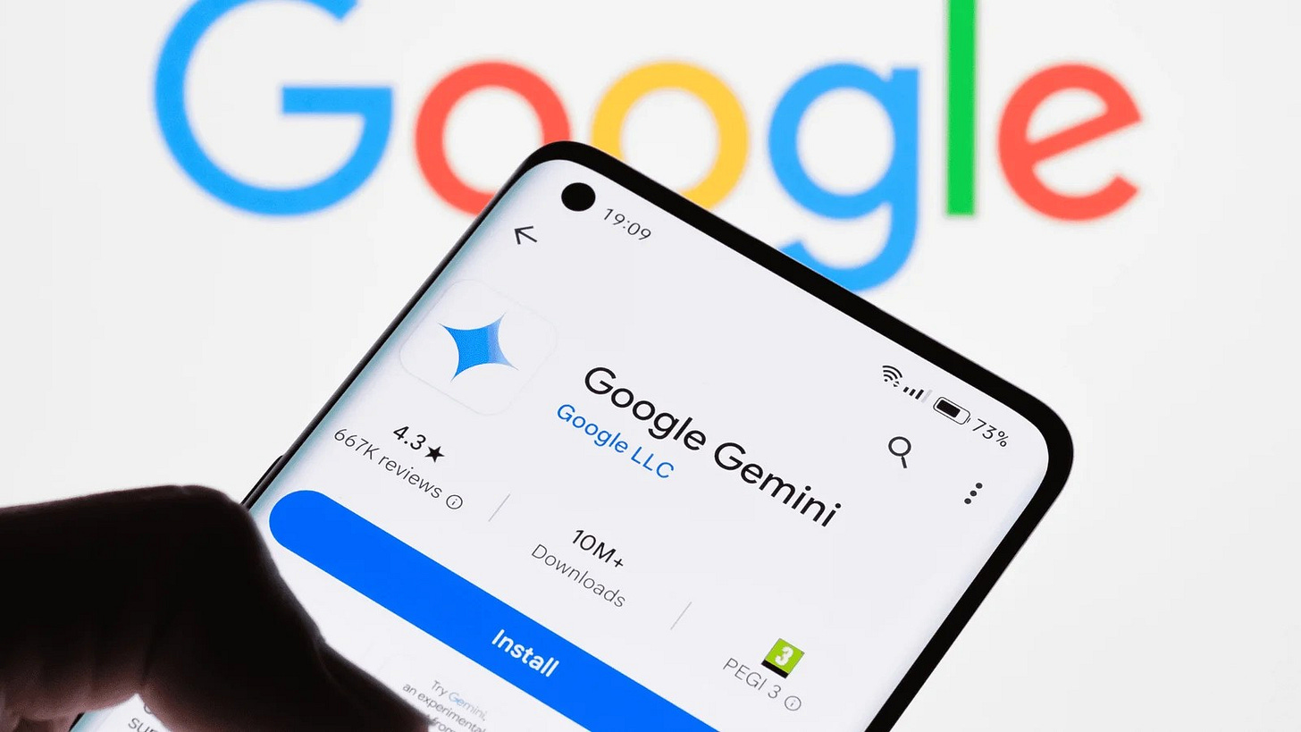 Google pays Samsung heavily to Pre-install Gemini App - The Technology  Express