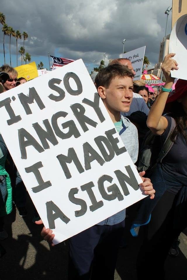 An Angry Protester : r/pics