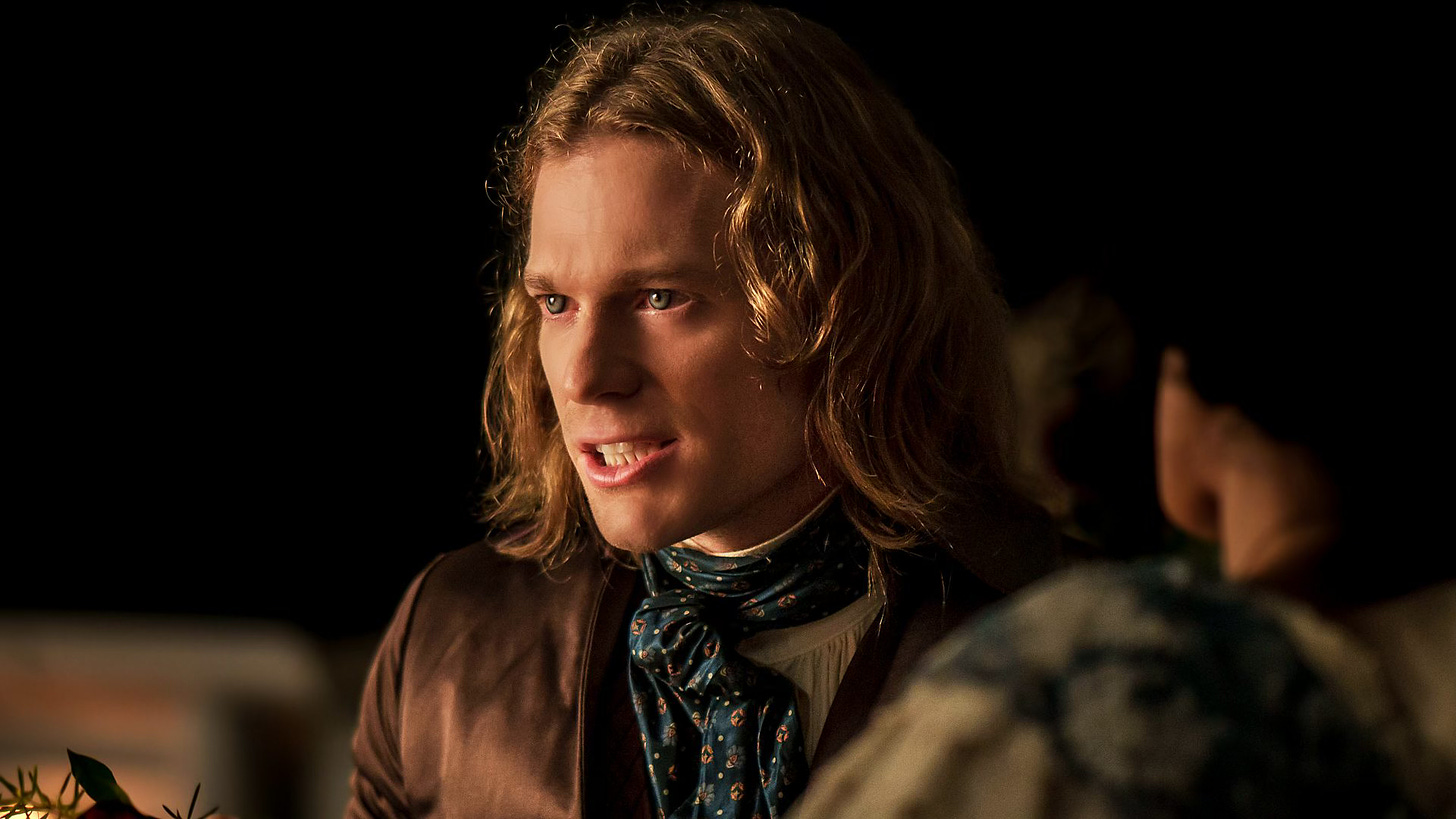 Sam Reid as Lestat in Interview With The Vampire bearing his teeth