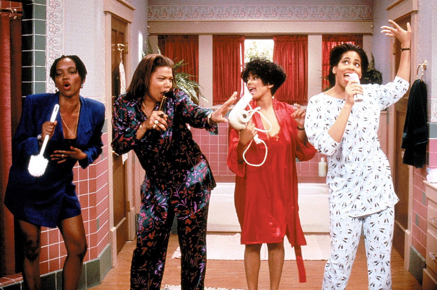 Living Single Is Coming back! Queen Latifah on the Latest '90s Show to Get  a Reboot | Vogue