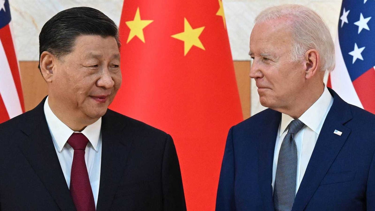 Biden llama "dictador" al presidente chino Xi Jinping