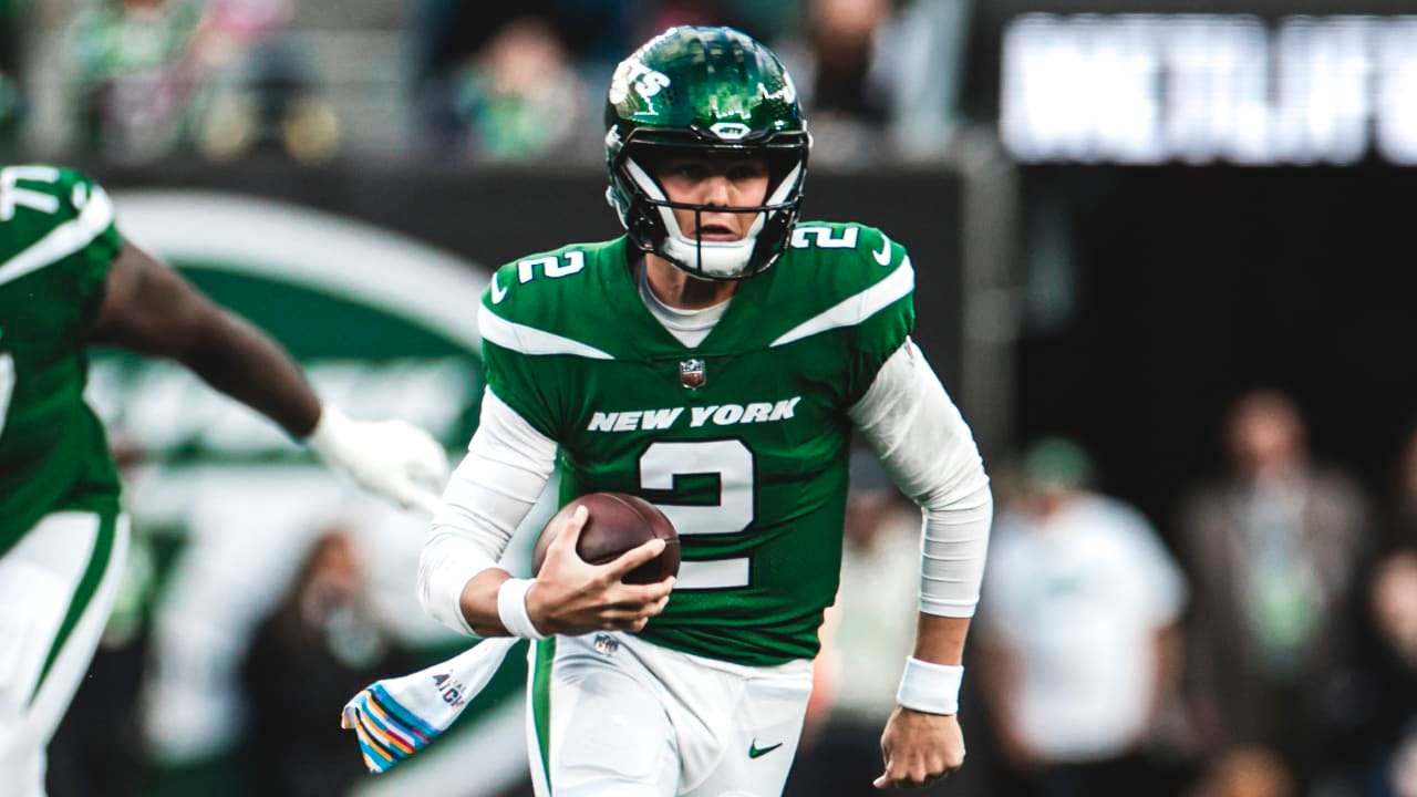 Jets Quarterback Zach Wilson Says the Win Over the Eagles Was 'A Big Win  for Us Against an Unbelievable Team'