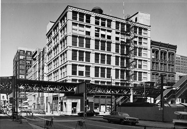 William LeBaron Jenney’s Leiter Building in Chicago