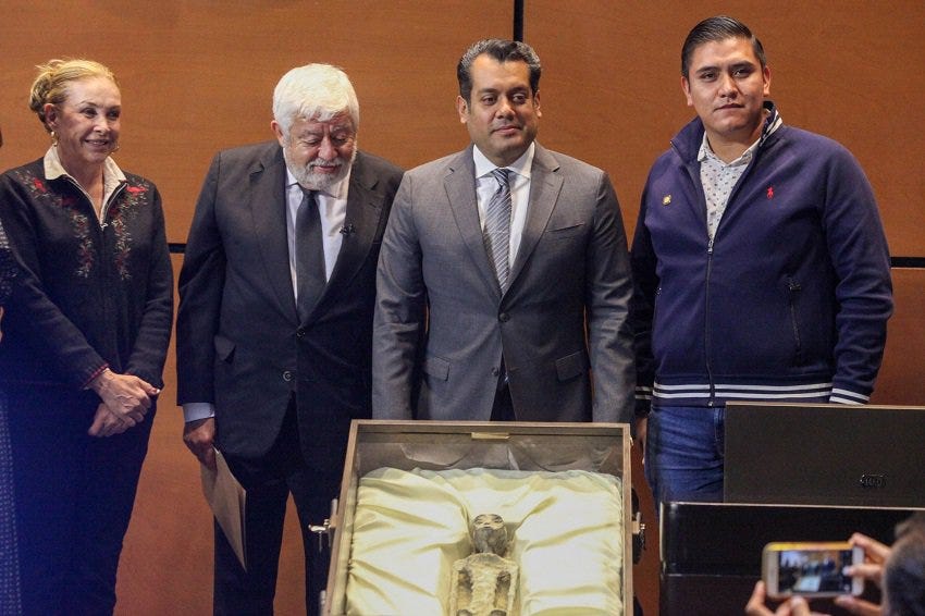 UFO expert presents "alien corpses" in Mexican Congress