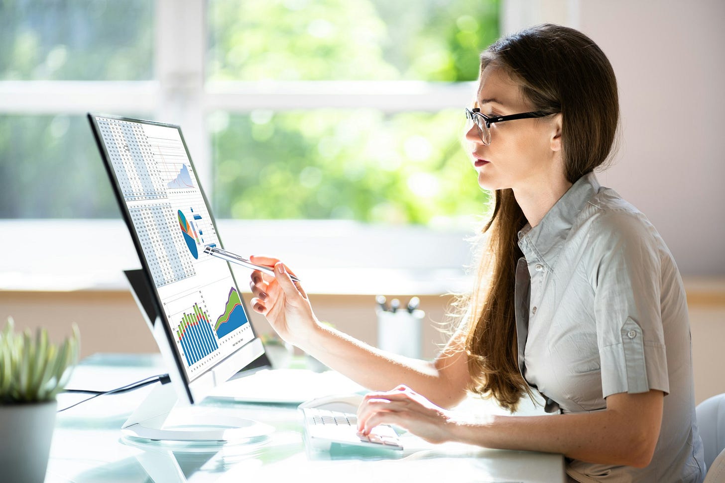 Tracking your side hustle stats is a great way to figure out what’s working … and what isn’t. Tracking your side hustle stats is a great way to figure out what’s working … and what isn’t.
