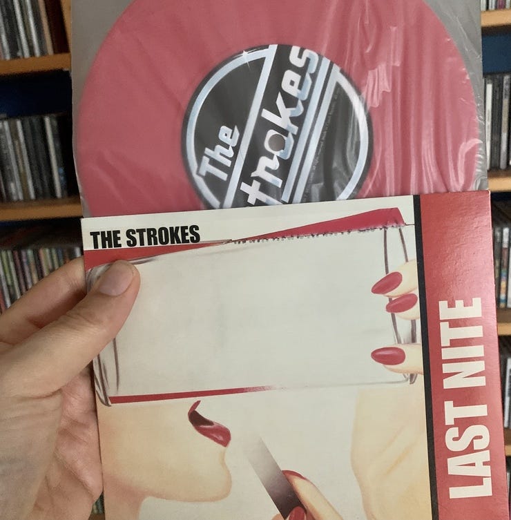 Mijn singletje Last Nite van The Strokes uit 2001.