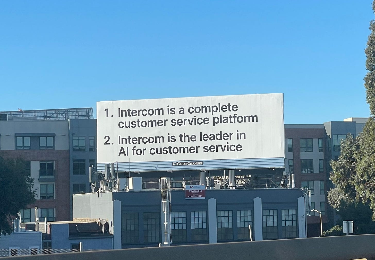 Philip Pages | MediaSpace 🔊 on X: "Intercom went viral for this billboard.  It breaks all marketing “best practices.” No call to action, no real  branding. Just text on a white background.