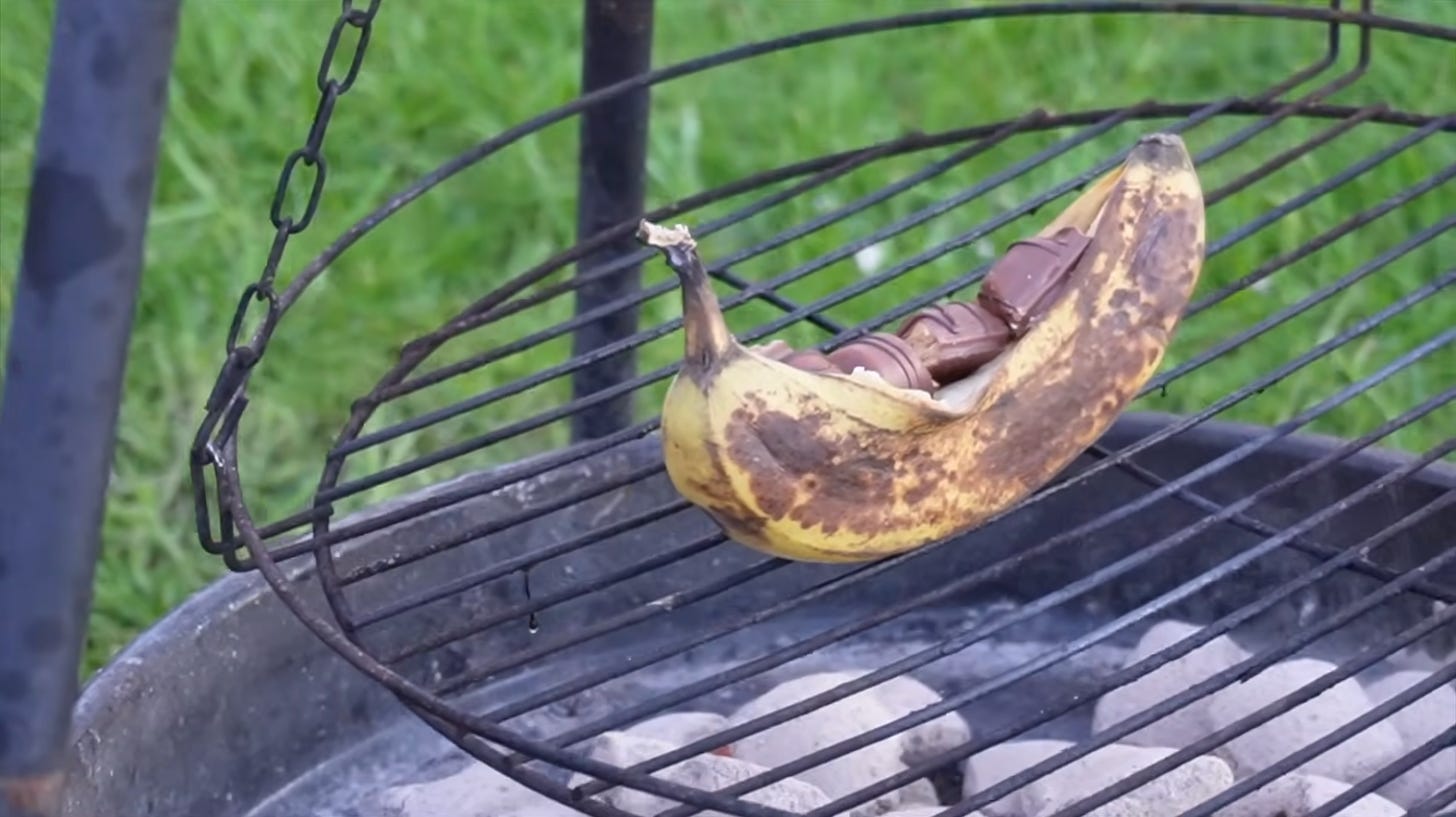 Banane fouree au barbecue fouree au kinder bueno