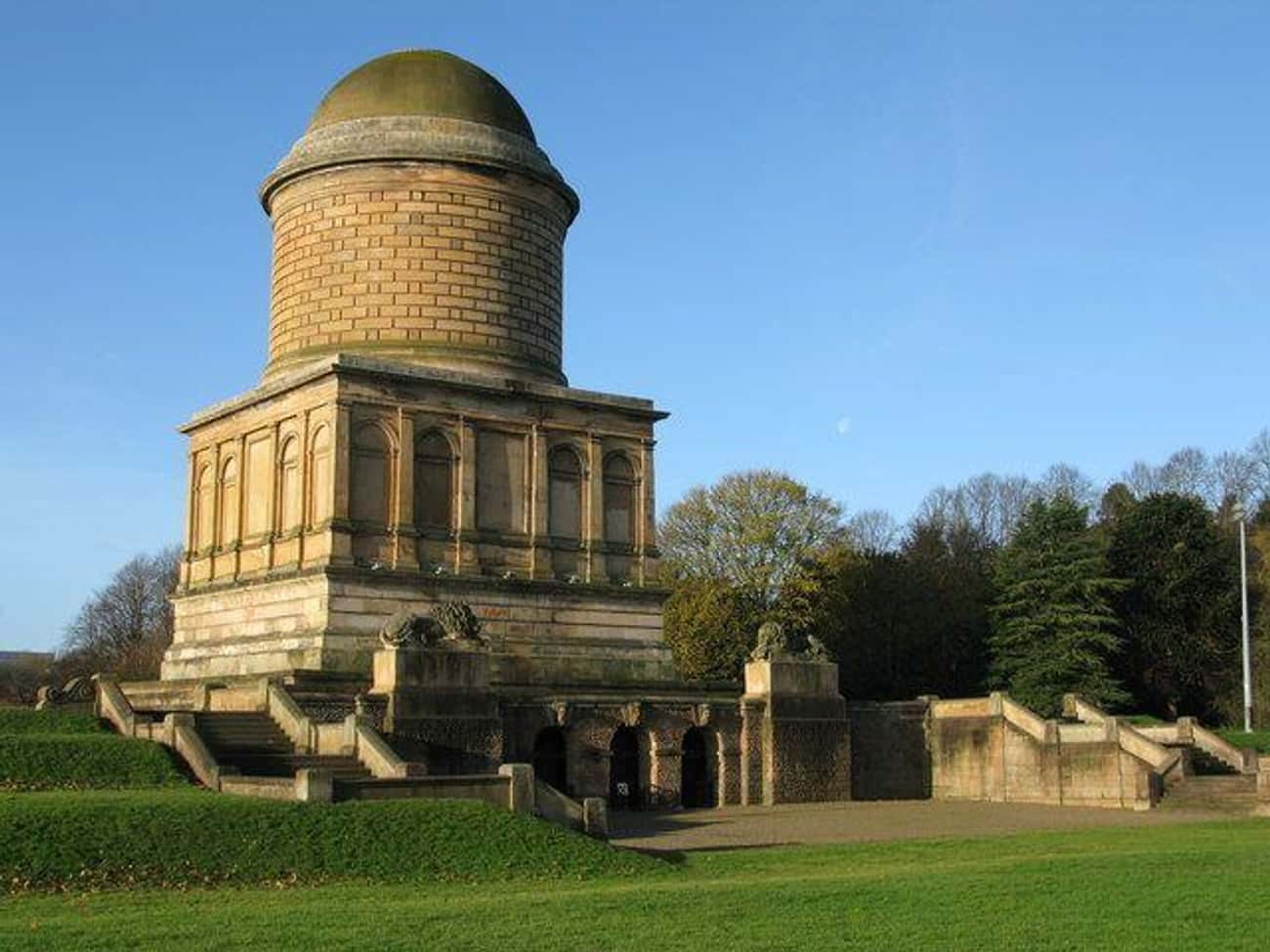 Hamilton Mausoleum In Scotland