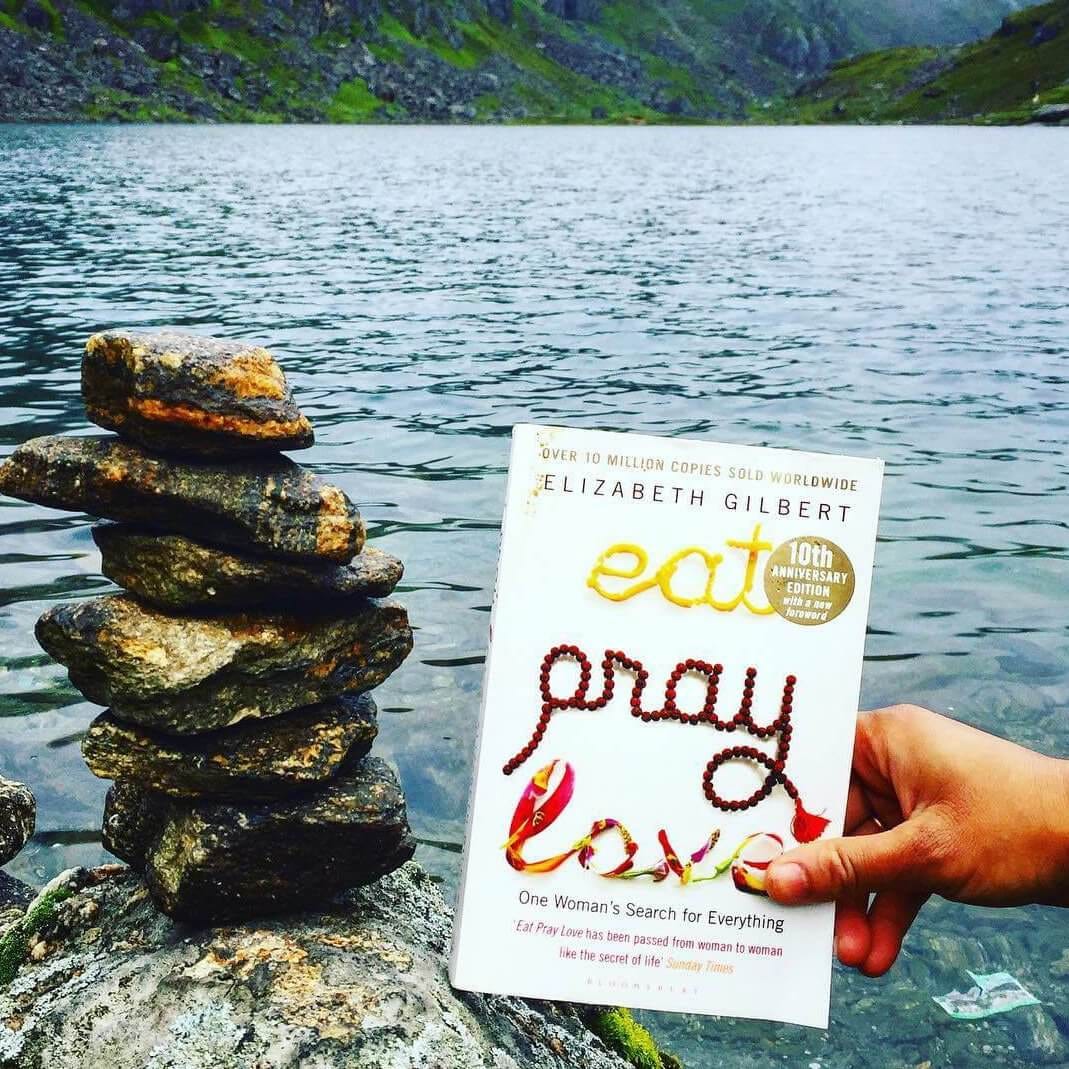 Review: Eat Pray Love - Elizabeth Gilbert - The Literary Edit