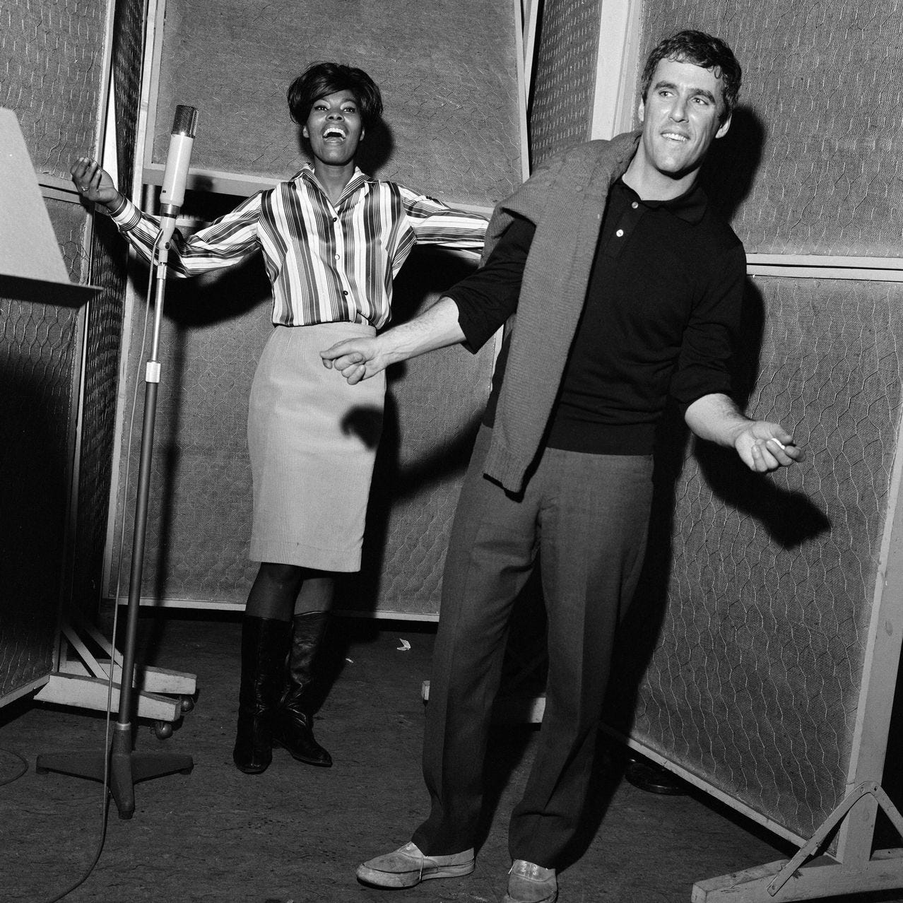 Dionne Warwick and Burt Bacharach on the Drama of 'Walk On By' - WSJ