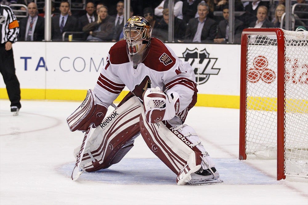 Mike Smith Phoenix Coyotes UFA Goalie: Should I Stay Or Should I Go?