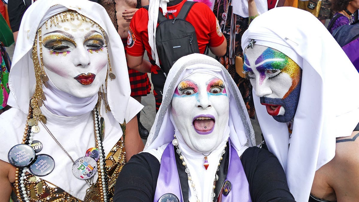 Dodgers prepare to honor Sisters of Perpetual Indulgence during Pride Night  amid backlash | Fox News