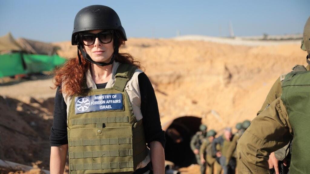 American actor Debora Messing visits in Israel: 'Wouldn't want to be  anywhere else'