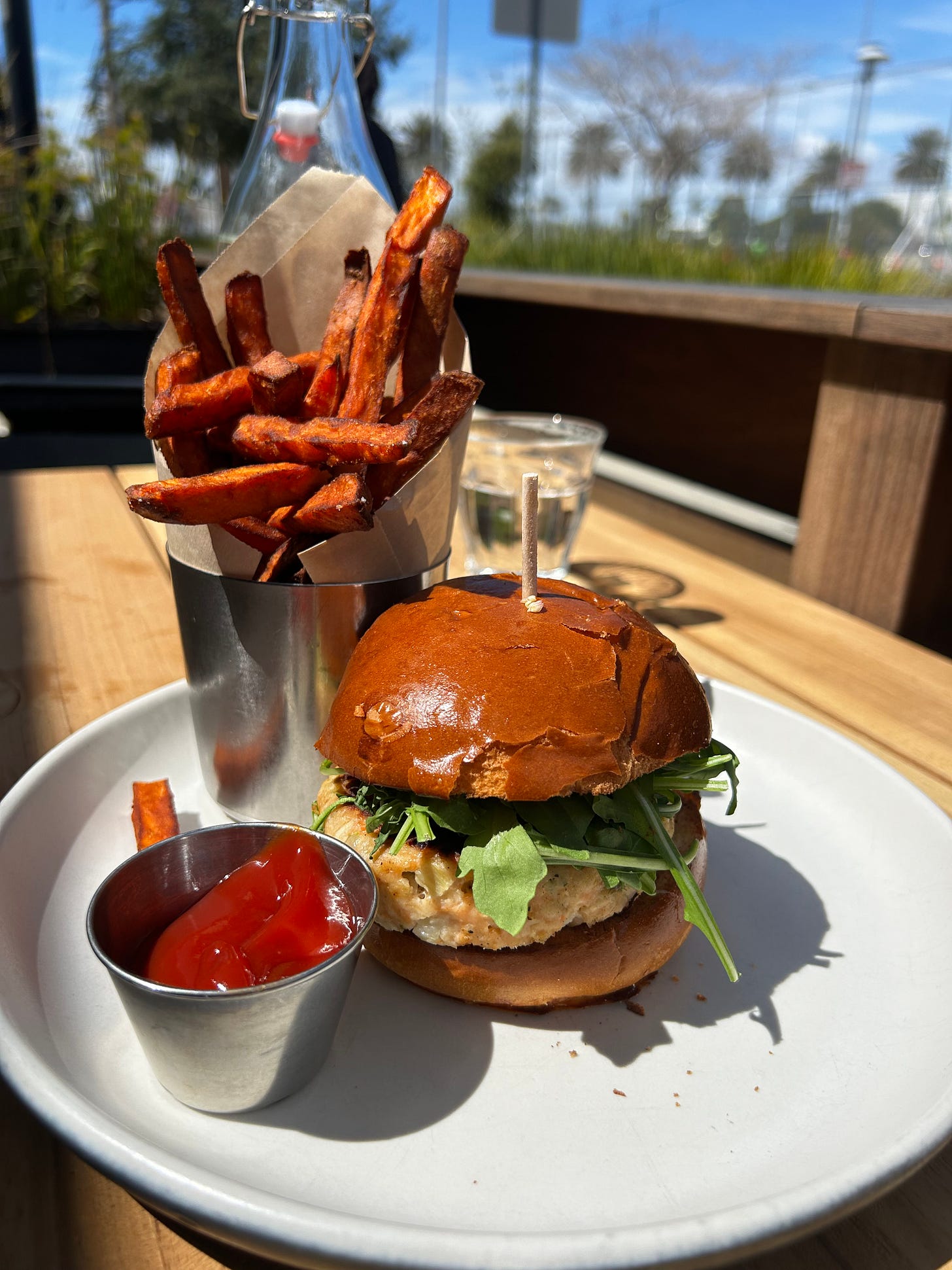 A picture of the salmon burger at The Cloverfield in Santa Monica