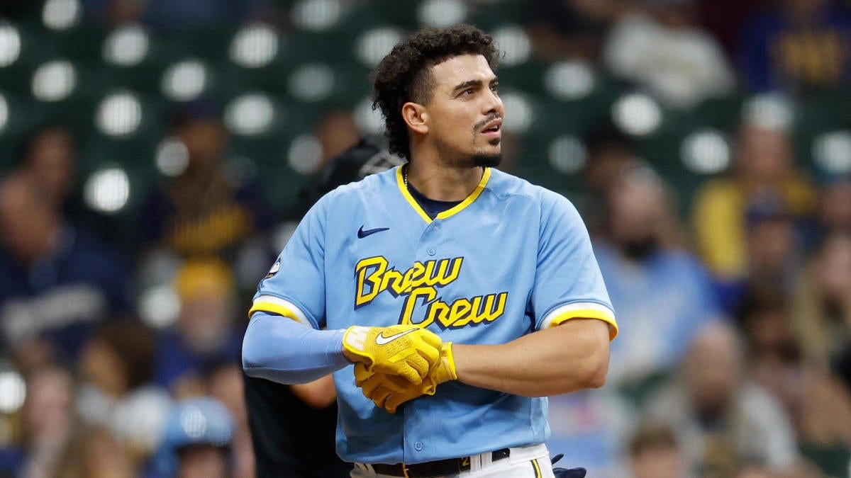 Willy Adames injury: Brewers SS hospitalized, lands on concussion IL after  being hit in head with line drive - CBSSports.com