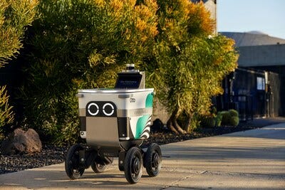 Serve Robotics food delivery robot