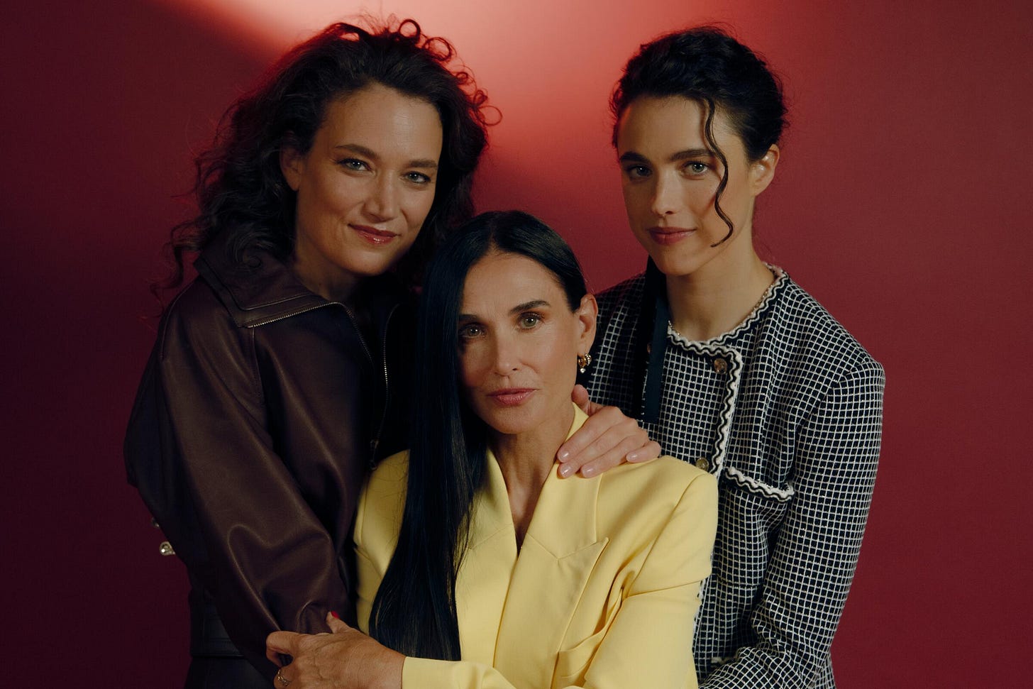 Demi Moore and the women of 'The Substance' draw blood - Los Angeles Times