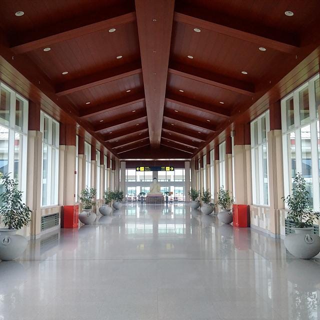 The entrance corridor of Mattala Rajapaksa International Airport. Image: Wade Shepard.
