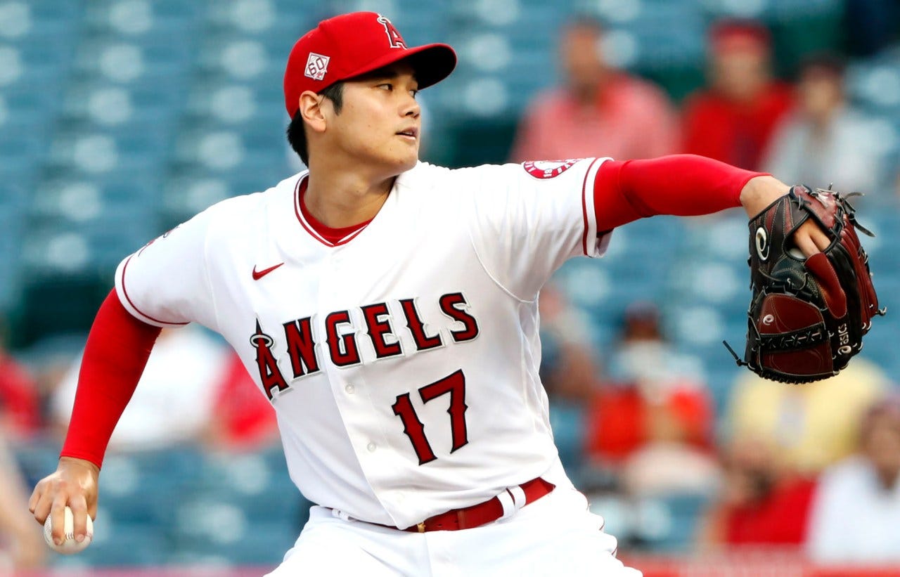 Shohei Ohtani puts on show for returning Angels crowd