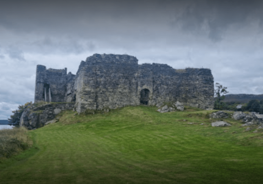 What Is The Oldest Castle In Scotland?