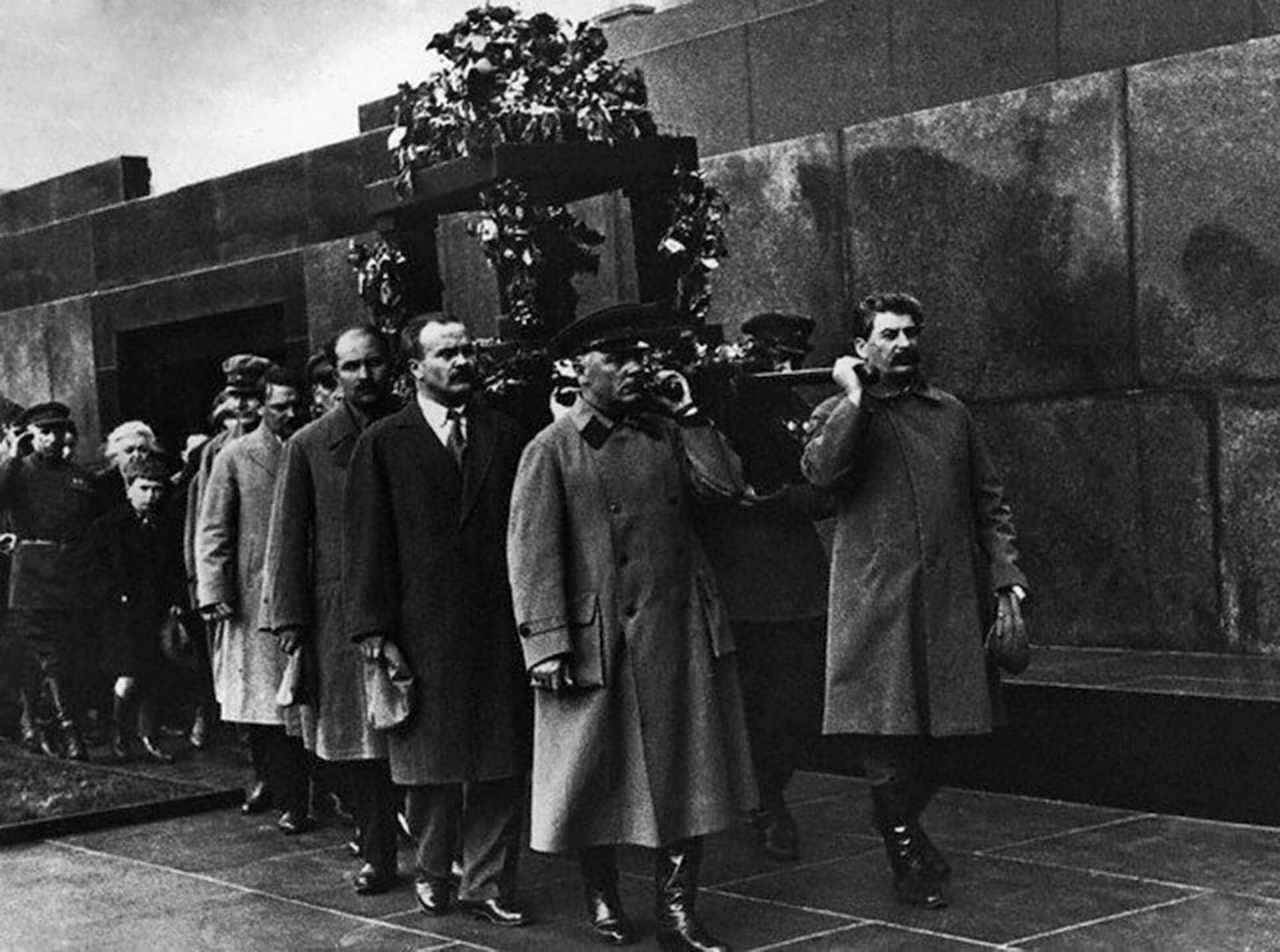Vladimir Lenin's funeral procession with Joseph Stalin as the Chief Mourner  - January 1924 - Pravda [2000x1487] : r/HistoryPorn