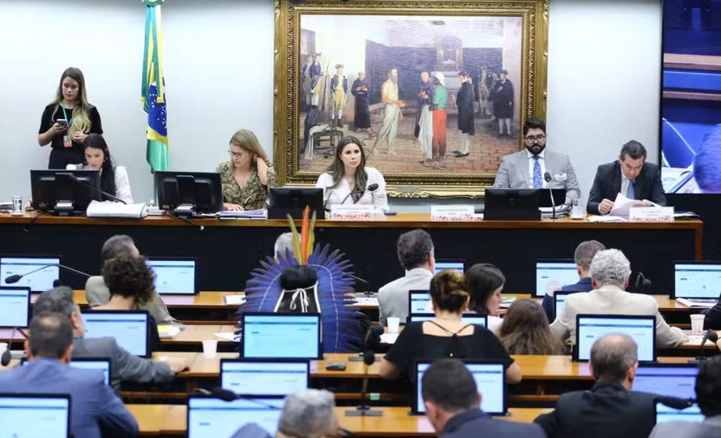 Anistia aos presos políticos do 08 de janeiro retorna à pauta na CCJ no dia de hoje