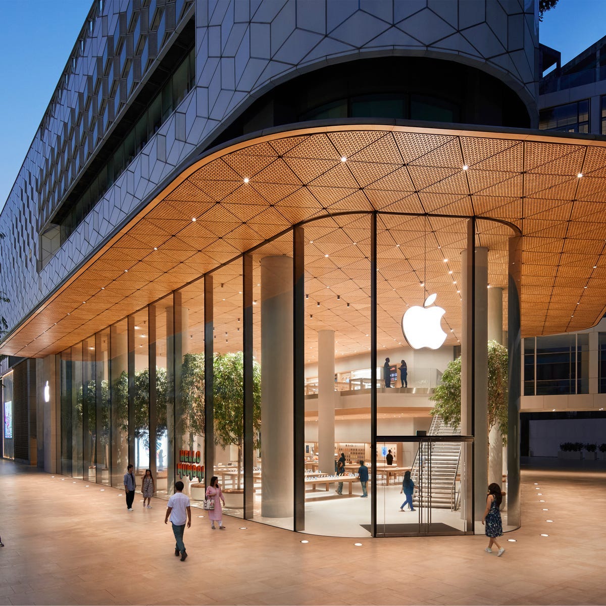 Apple's India Stores Highlight Its Ambitions in the Country - CNET