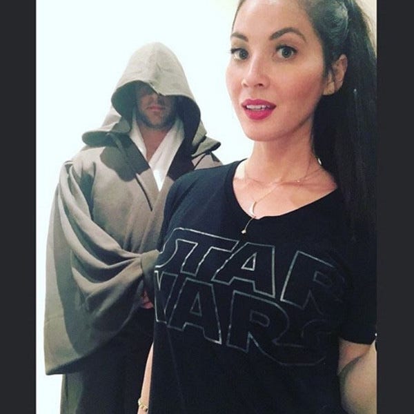 Olivia Munn & Aaron Rodgers Are the Cutest Star Wars Fans - E! Online - CA