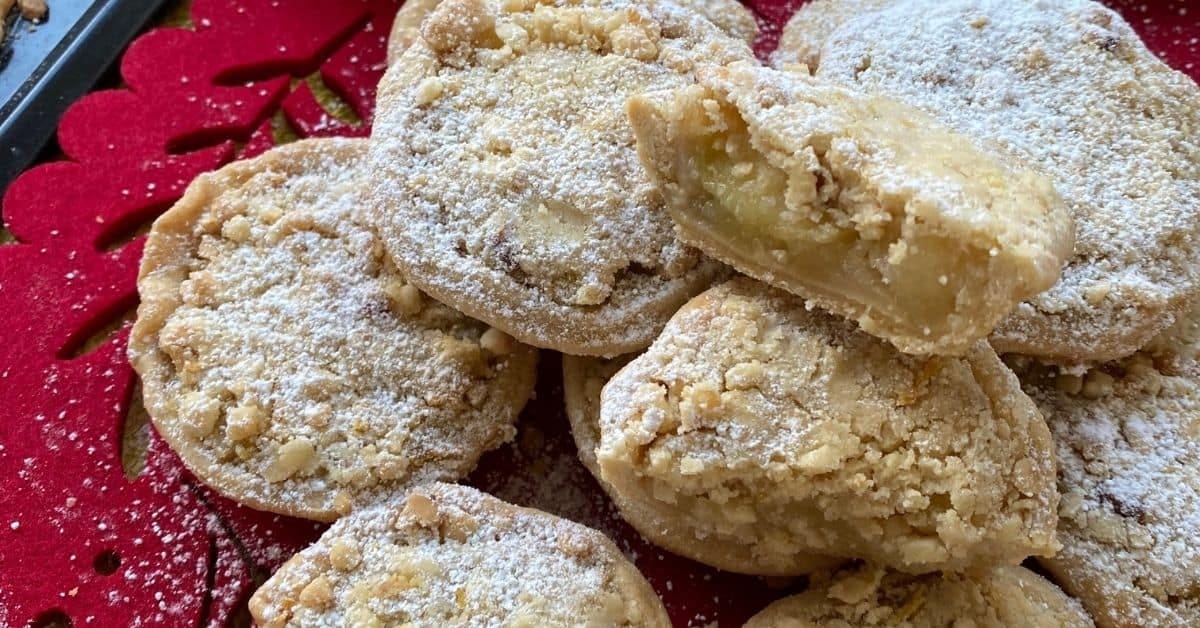 Dish of Apple Streusel Pies.