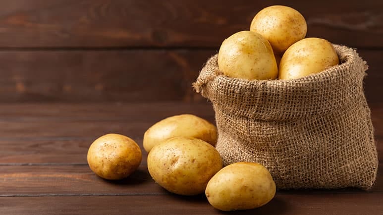 washing potatoes before peeling