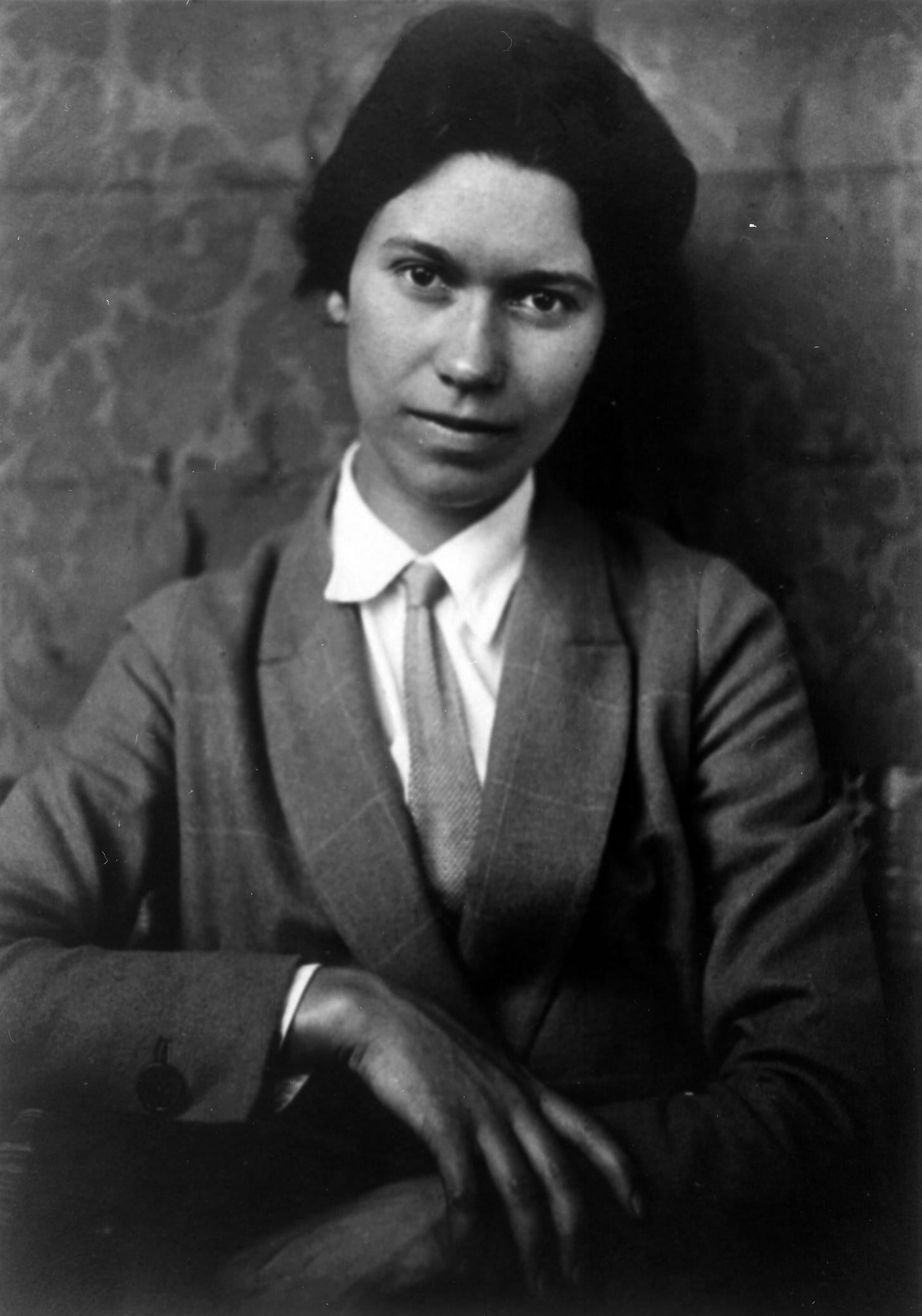 Young Elsa Gidlow in necktie : Free Borrow & Streaming : Internet Archive