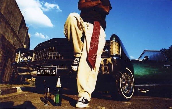 Os carros citados por Mano Brown nas músicas dos Racionais MC's