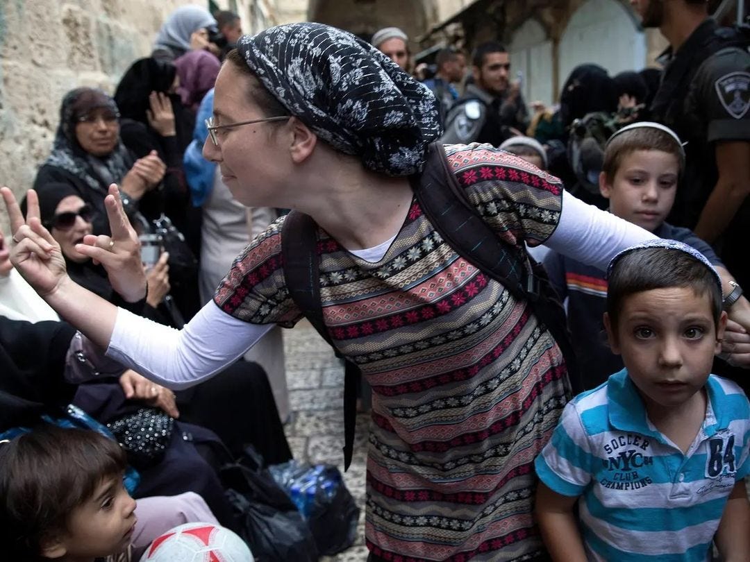 No photo description available.