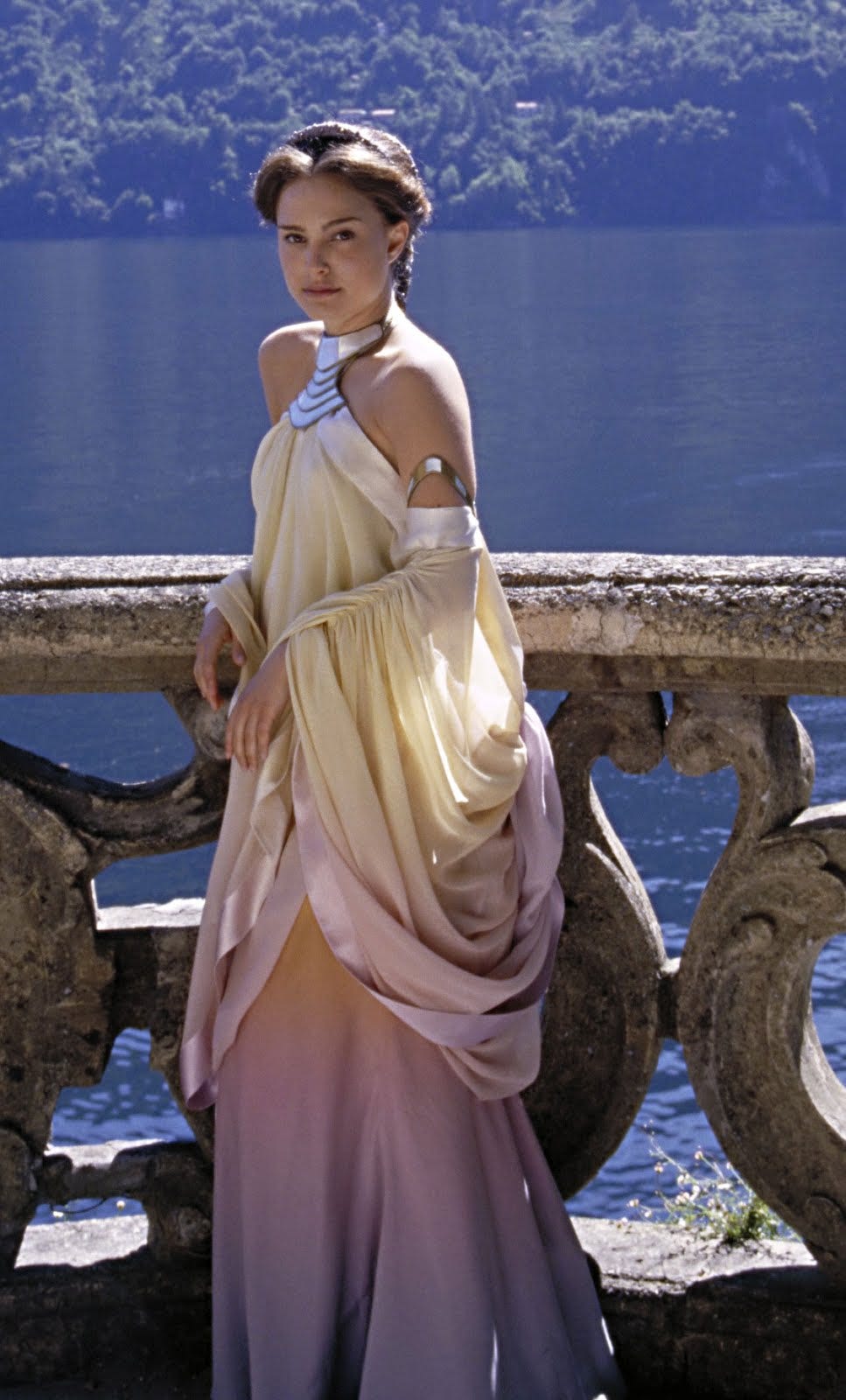 A look into Star Wars: Padme's Dresses. Annex B A look into Star Wars: Padme's Dresses. Annex B
