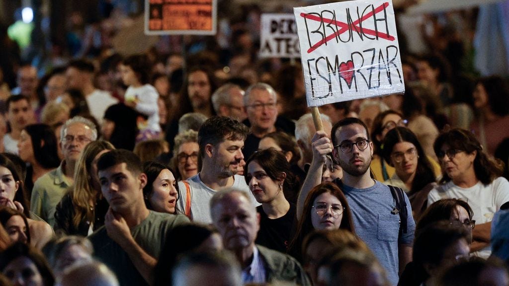 Manifestación en Valencia para exigir topar los precios de alquiler