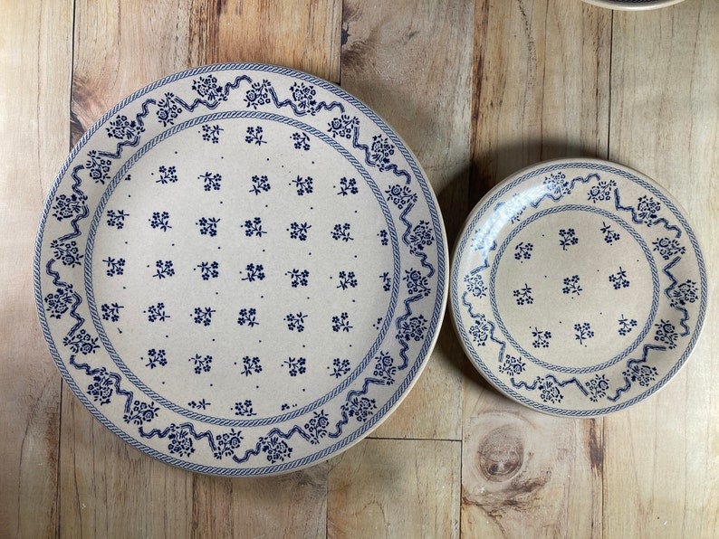 1976 Johnson Brothers Ironstone Laura Ashley Petite Fleur ONE Dinner and ONE Bread Plate Set Made in England Blue Flowers & Ribbon Pattern image 3