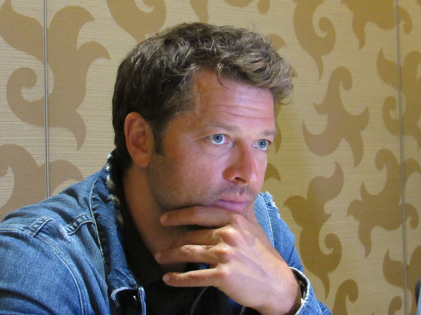 misha collins mttg interview comic con 19 219