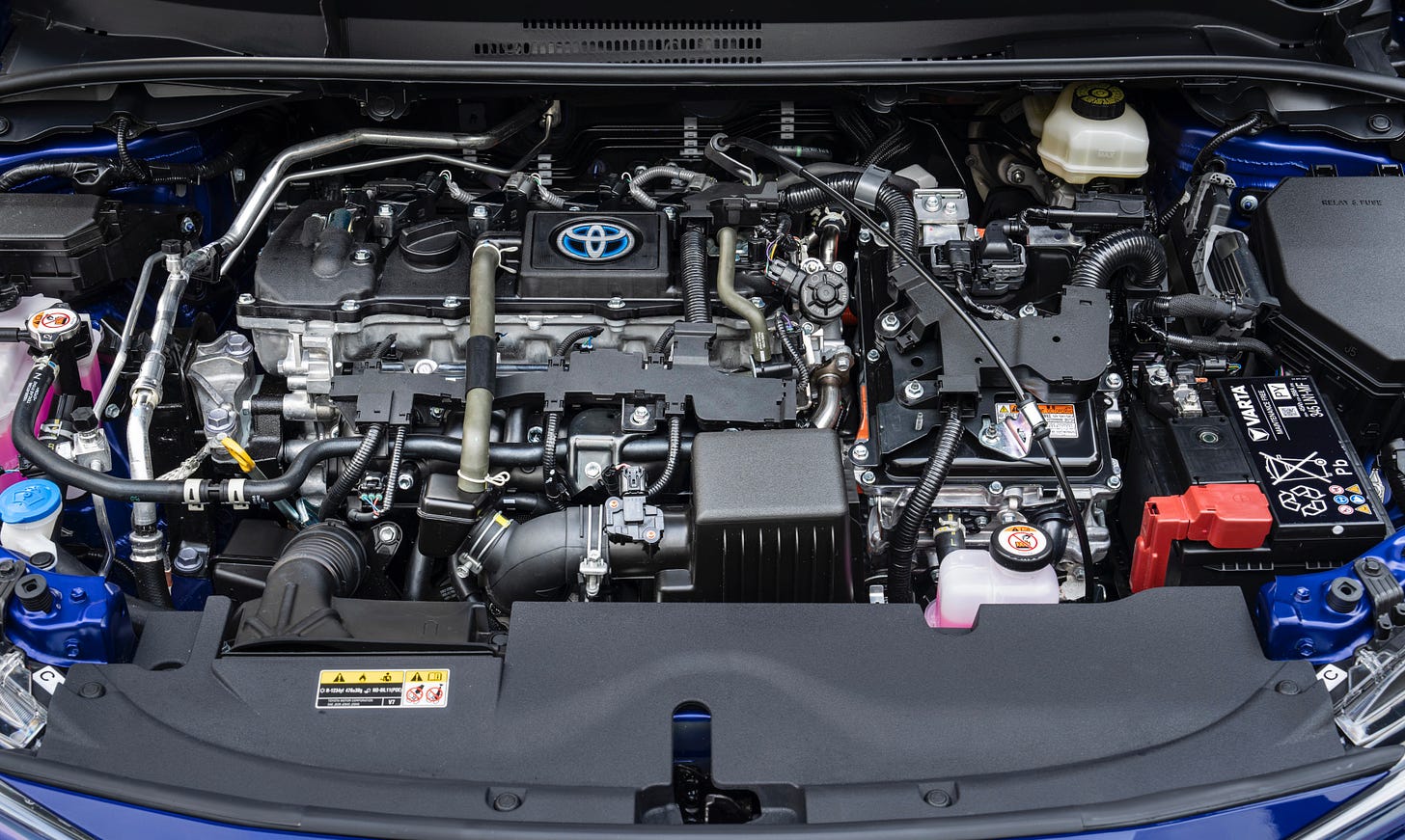 Prueba Toyota Corolla 2023, más potente y más ahorrador | Auto Bild España
