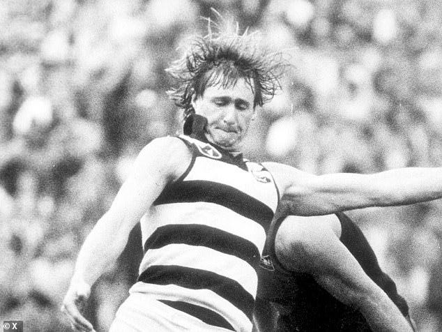 Geelong legend Michael Turner has sadly passed away following a long battle with illness