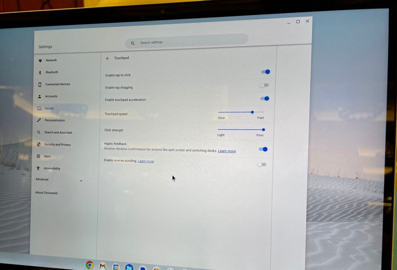 HP Dragonfly Pro Chromebook haptic trackpad.