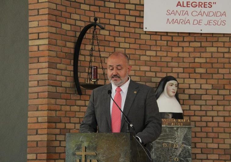 Alfonso Polo, durante un acto en el colegio Gamarra.
