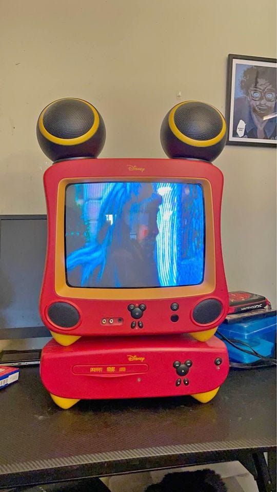 Product photo of Vintage Disney Mickey DT1300-C 13" CRT TV DVD Combo No Remotes
