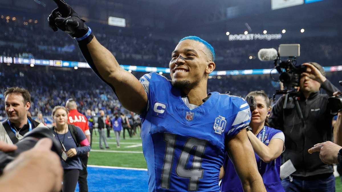 Lions Star Amon-Ra St. Brown Isn't Impressed by One Undefeated NFL Team -  Athlon Sports