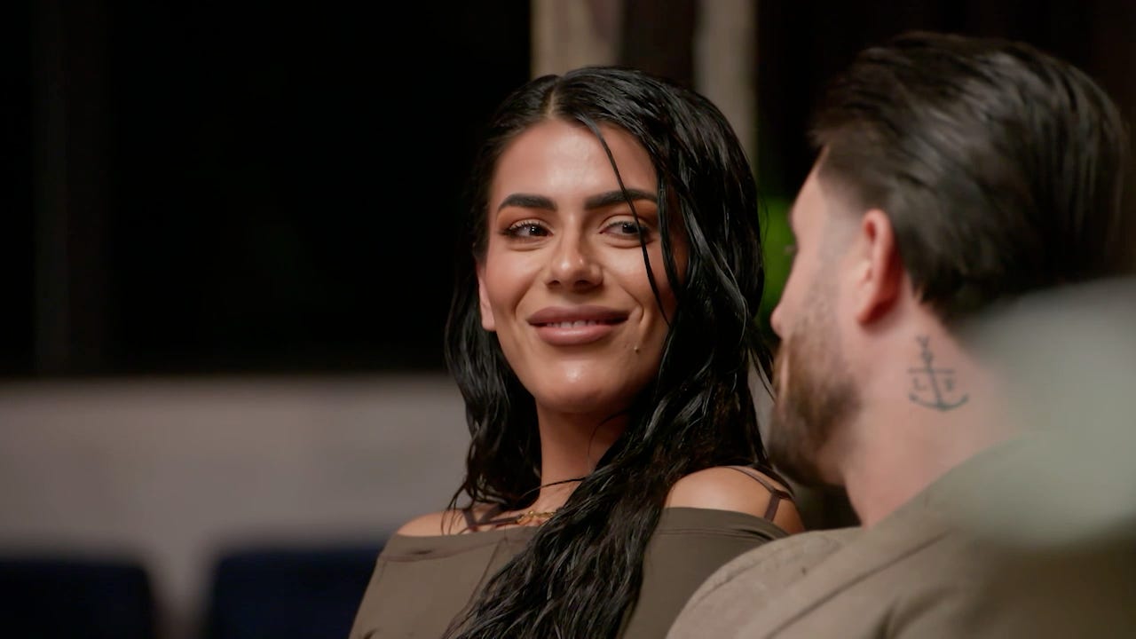 Carina smiles at Paul on MAFS. 