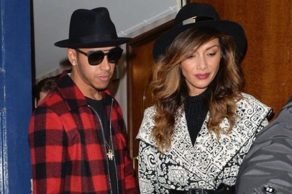 nicole scherzinger splits from lewis hamilton 2015