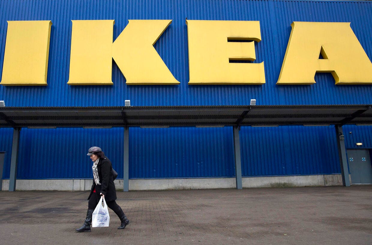 Påstået IKEA-bord skaber ramaskrig på nettet: Her er møbelgigantens  forklaring | BT Udland - www.bt.dk